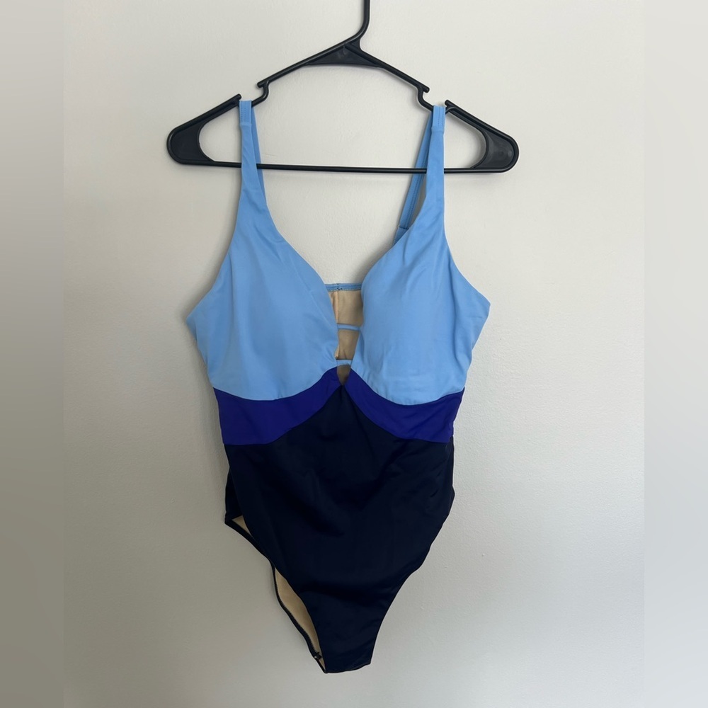 Swimsuits For All One Piece Blue Colorblock Tummy Control Size 12